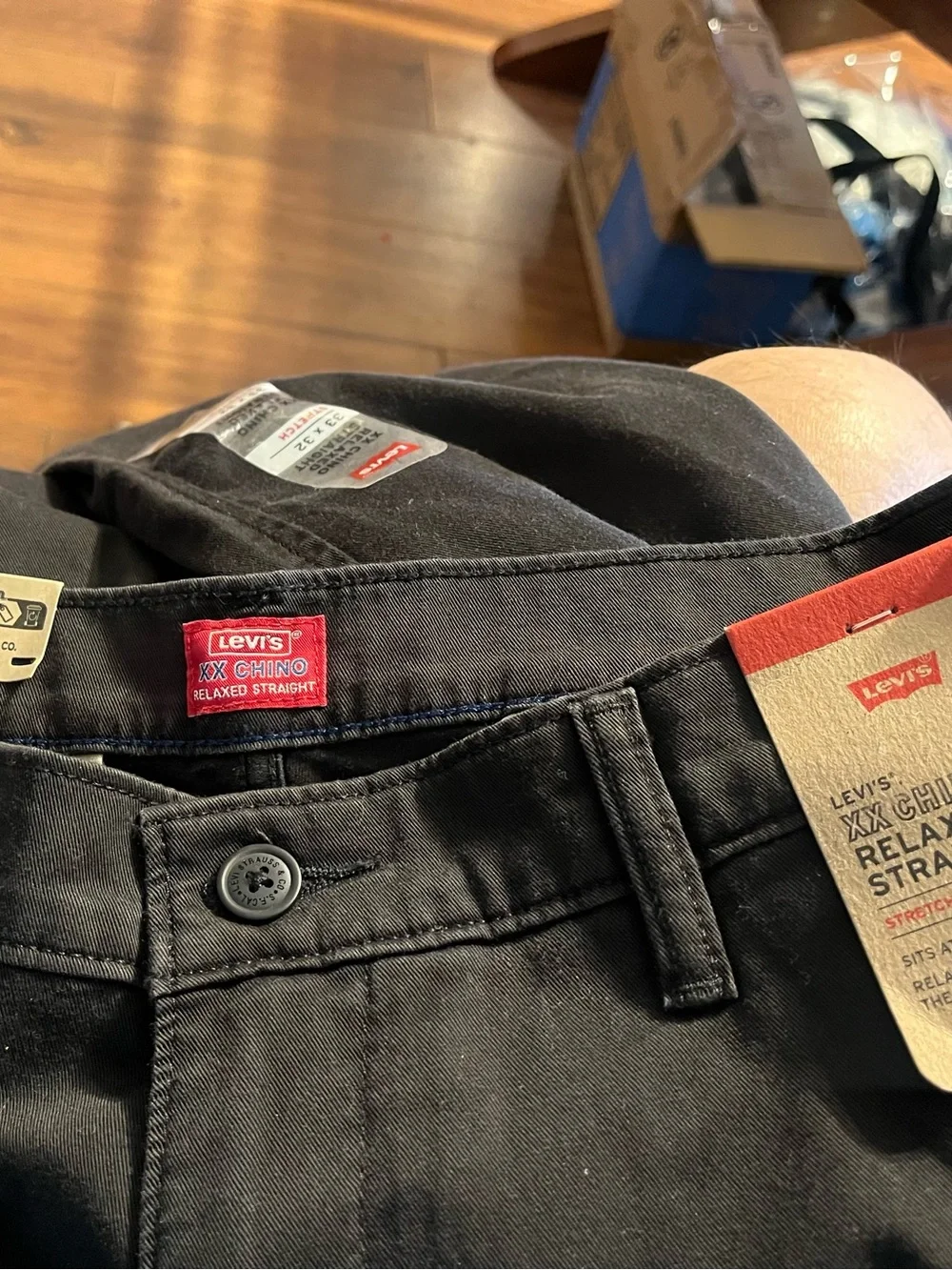 Levi's  chino XX Men's Black Straight Chinos 33x32